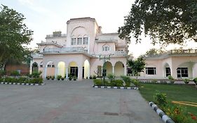 Baya Tourist Resort